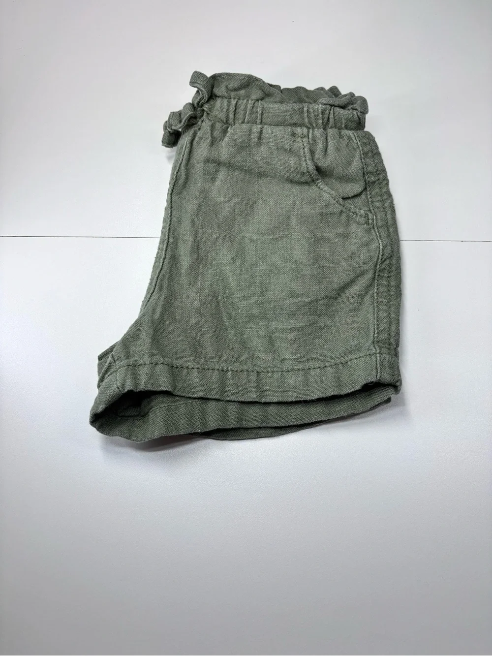 Old Navy Girls Linen Blend Olive Green Ruffle-Waist Shorts Size 18-24M